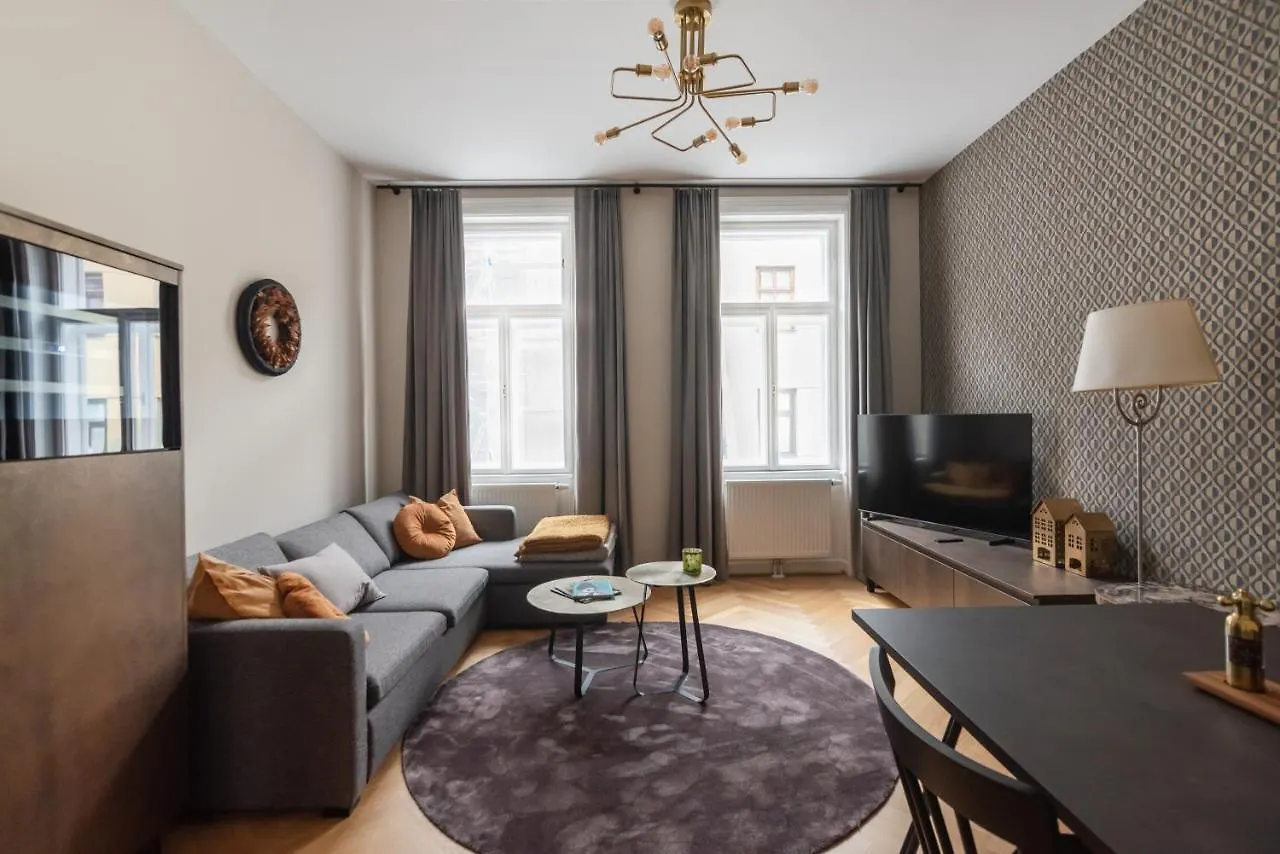 Hochwertiges Apartment Mit Direkter Anbindung Zum Zentrum In Hippen Viertel Vienna