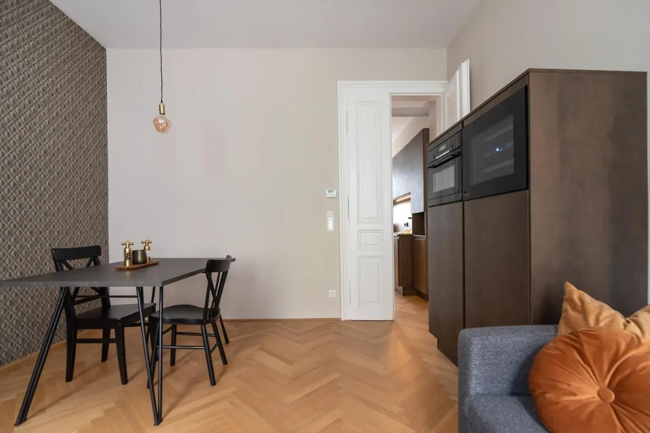 Hochwertiges Apartment Mit Direkter Anbindung Zum Zentrum In Hippen Viertel Vienna Austria